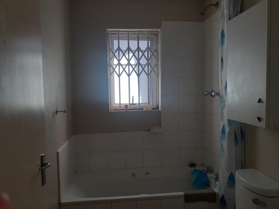 2 Bedroom Property for Sale in Walmer Link Eastern Cape